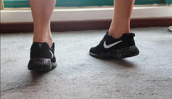 NIKE ROSHE RUN кроссовки Киев НОВЫЕ космос free oreo (=23,5-24 см)