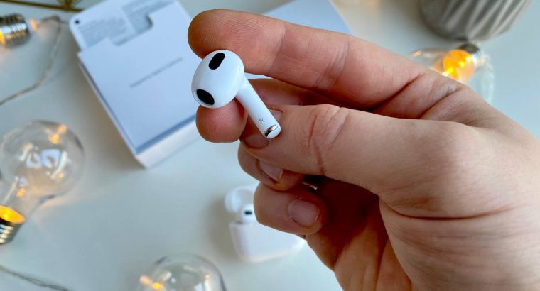 Apple AirPods 3 продам навушники