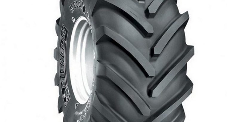 Шина 900/60R32 MaxiTraction FIRESTONE181A181B