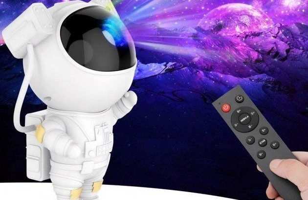 Ночник Проектор Астронавт зоряного неба та галактики Космонавт 8 режимів з пультом