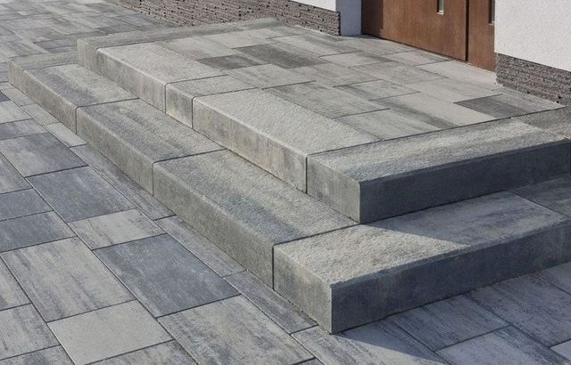 Укладка тротуарной плитки