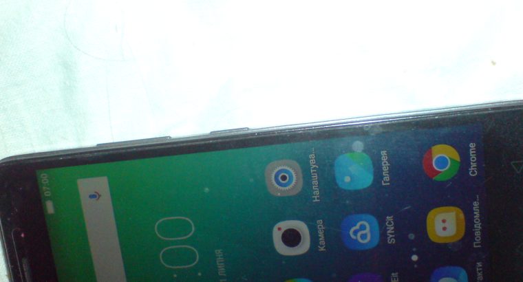 Смартфон Lenovo A6010 2сим 2гб 16гб практично в новому стан упаковка