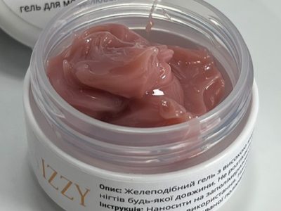 Не тече! Інноваційний Гель-желе Izzy Jelly Builder Gel Skin 20г для моделювання