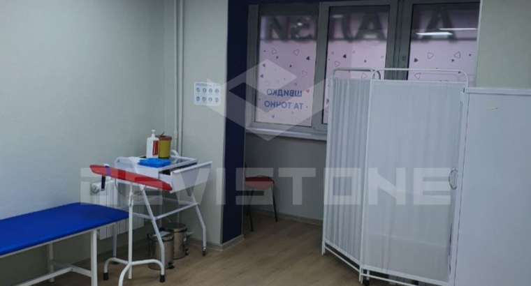 ОРЕНДА фасадного приміщення 50 м²Оболонський 28