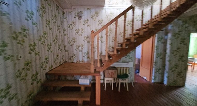 Будинок поруч з лісом — 69 км до столиці