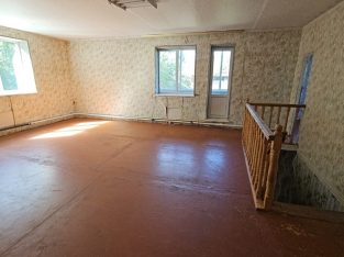 Будинок поруч з лісом — 69 км до столиці