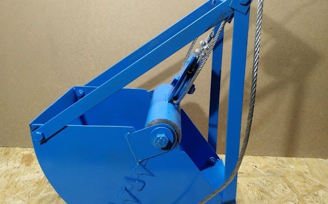 Грейфер для чистки криниці