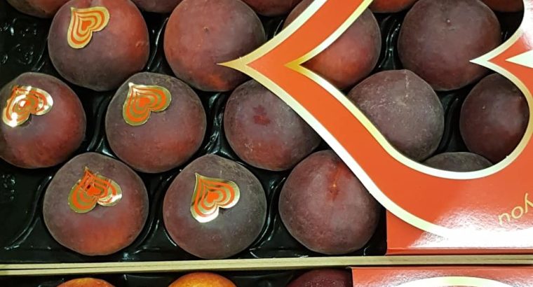 Продаем персики, нектарины, абрикосы